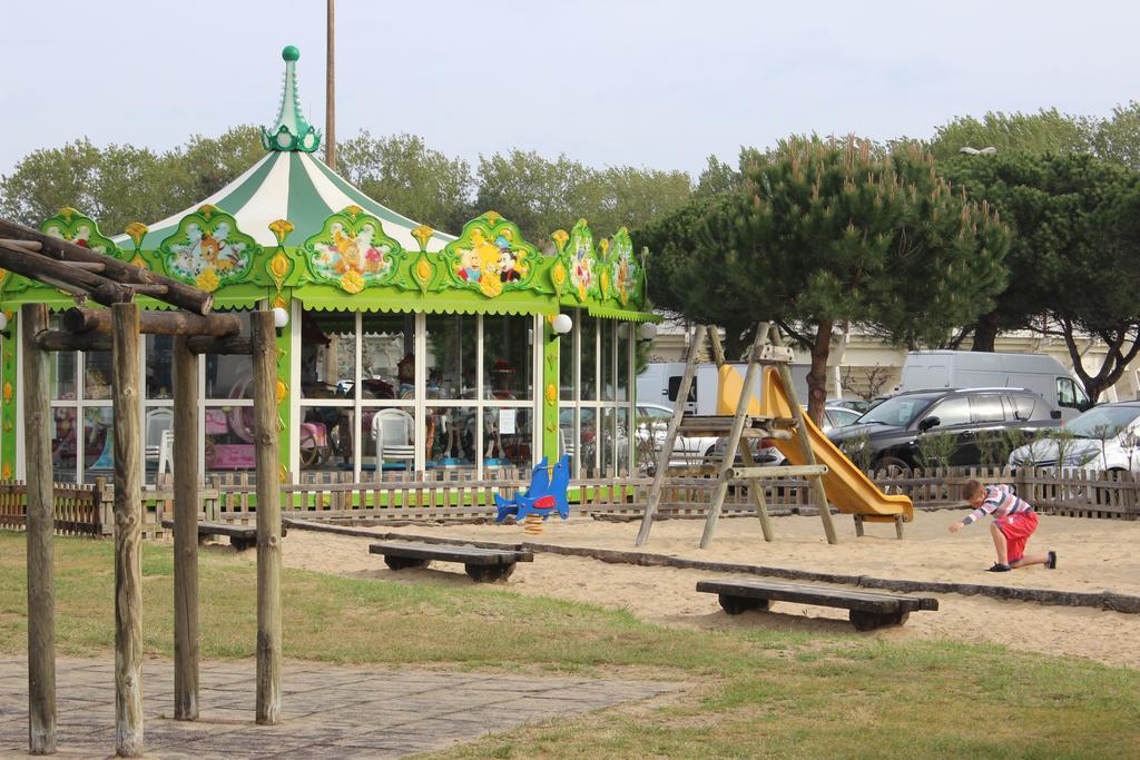 וייה-בוקו-לה-באן Appartements A Cote Lac Marin De Port D'Albret מראה חיצוני תמונה